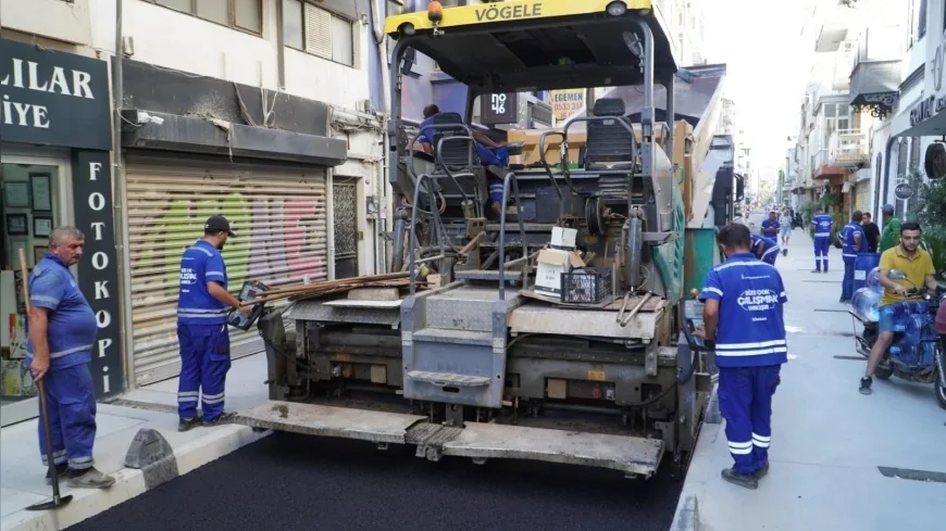 İzmir İkinci Kordon’da altyapı sonrası üstyapı yenilendi, Cumhuriyet Bulvarı trafiğe açıldı