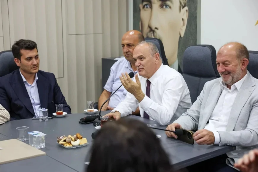 Düzce Belediye Başkanı Dr. Faruk Özlü: “Şehrin merkezinde ciddi bir dönüşüm oluyor”