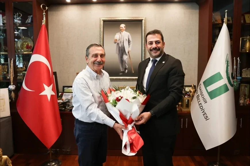 YENİ Parti Eskişehir Kurucu İl Başkanı Talat Yalaz: “Başkan Ataç bize gurur yaşattı, mutluluk verdi”