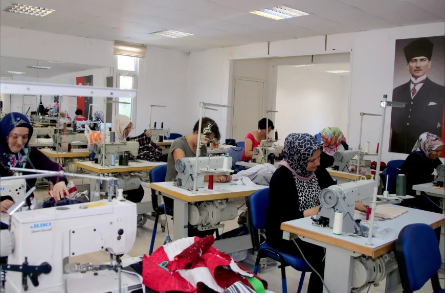 Çankaya Belediyesi dört farklı alanda ücretsiz mesleki eğitim başlatıyor, başvurular 23 Eylül’de sona erecek