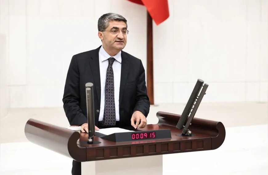 DEVA Partisi Genel Başkan Yardımcısı Mehmet Emin Ekmen: “Türkiye’nin ihtiyacı bütüncül bir siyasi finansman reformudur”
