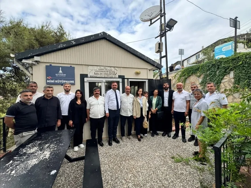 CHP İzmir İl Başkanı Utku Gümrükçü: “Sorunların çözümünde ilk adres muhtarlarımızdır”