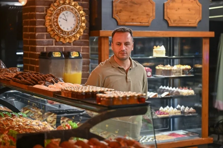 Bornova Belediye Başkanı Ömer Eşki: “Çocuklarımızın da bizlerin de alışveriş yaptığı birçok noktada hijyen kurallarına uyulmadığını gördük”