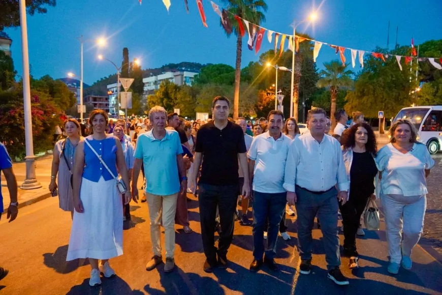 Ortaca’da 29. Tarım, Çevre ve Turizm Festivali yürüyüş, halk oyunları ve Derya Uluğ konseriyle başladı