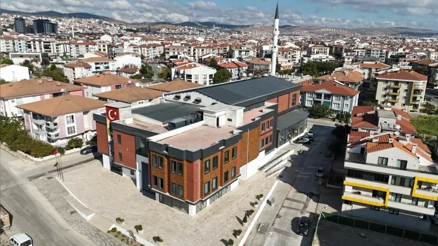 Altıeylül Belediye Başkanı Hakan Şehirli: “Altıeylül’ün geleceğine yatırım yapmaya devam edeceğiz”