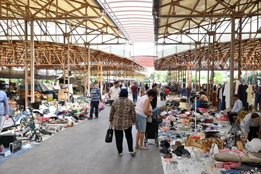 Manisa’da İkinci El Eşya Pazarı Yeni Yerinde Her Perşembe Vatandaşlarla Buluşuyor
