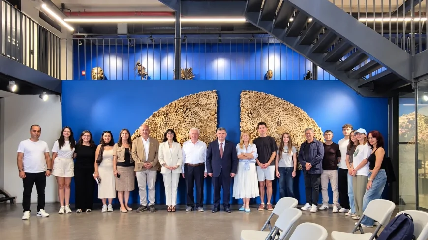 İzmir’de 6 üniversiteden genç UNESCO ve kültürel miras için bir araya geldi