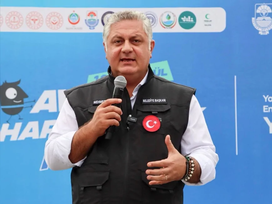 Yalova Belediye Başkanı Mehmet Gürel Avrupa Hareketlilik Haftası’nda vatandaşlarla buluştu