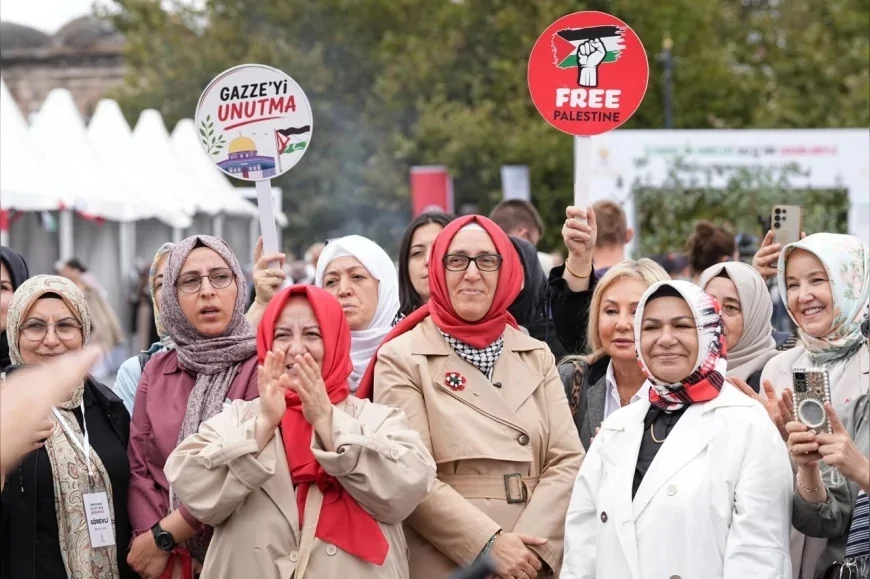 AK Parti İstanbul İl Kadın Kolları Başkanı Saliha Demirer: “Gazze’de yaşanan soykırıma sessiz kalmıyoruz”