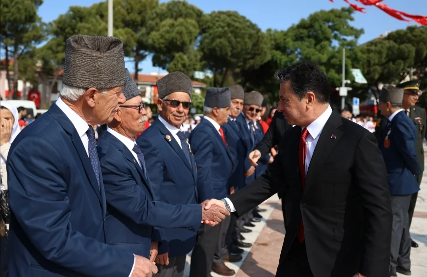Muğla Büyükşehir Belediye Başkanı Ahmet Aras’tan 19 Eylül Gaziler Günü mesajı: “Gazilerimiz milletimizin gönlünde müstesna bir yer edinmiştir”
