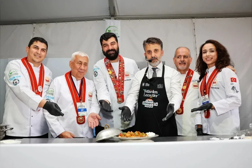 Bursa Büyükşehir Belediye Başkan Vekili Şahin Biba: “Mutfaktaki sırrım sevgi baharatıdır”