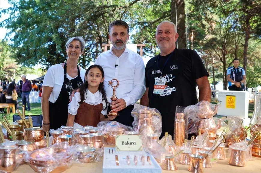 Bursa’nın asırlık el sanatları ve unutulmaya yüz tutmuş meslekleri Gastronomi Festivali’nde yeniden canlandı