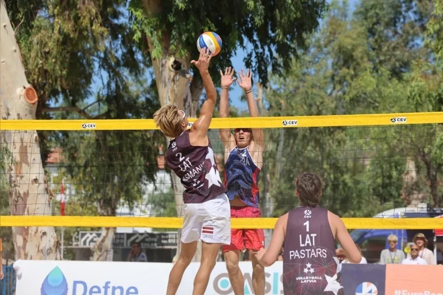 Foça’da Avrupa Plaj Voleybolu heyecanında yarı finalistler belli oldu, gözler final karşılaşmalarına çevrildi