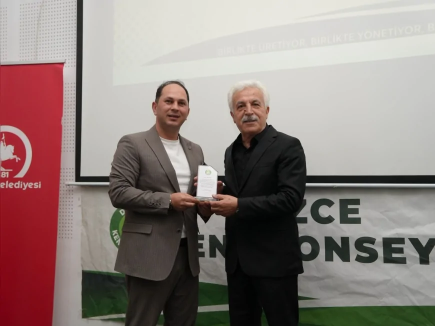 Düzce Kent Konseyi’nde yeni dönem başladı Orhan Yılmaz oy birliğiyle başkan seçildi