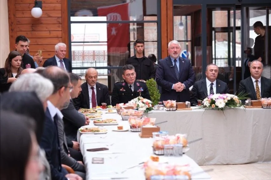 İKİZ KONAK’IN İLK MİSAFİRLERİ ŞEHİT AİLELERİ VE GAZİLER OLDU