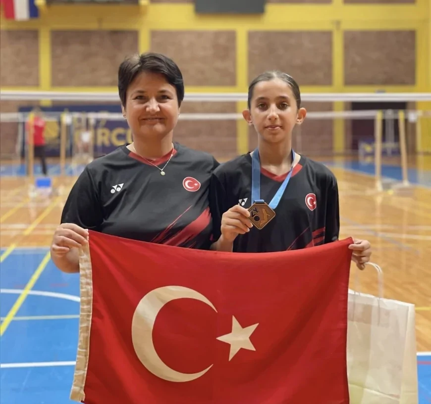 Yunusemre Belediyesporlu Irmak Denktaş Zagreb’de 22 ülkeden sporcuların yarıştığı turnuvada bronz madalya kazandı