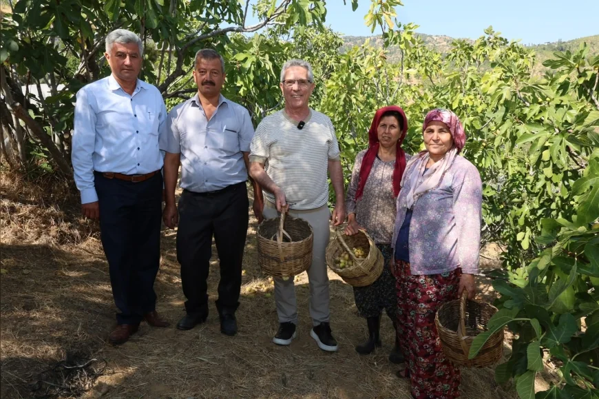 Nazilli Belediye Başkanı Dr. Ertuğrul Tetik: “Üreten, emek veren çiftçilerimizin yanında olmaya devam edeceğiz”
