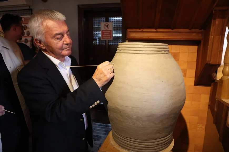 Odunpazarı’ndaki Seramik Festivali’nin onur konuğu Prof. Dr. Engin Ataç oldu
