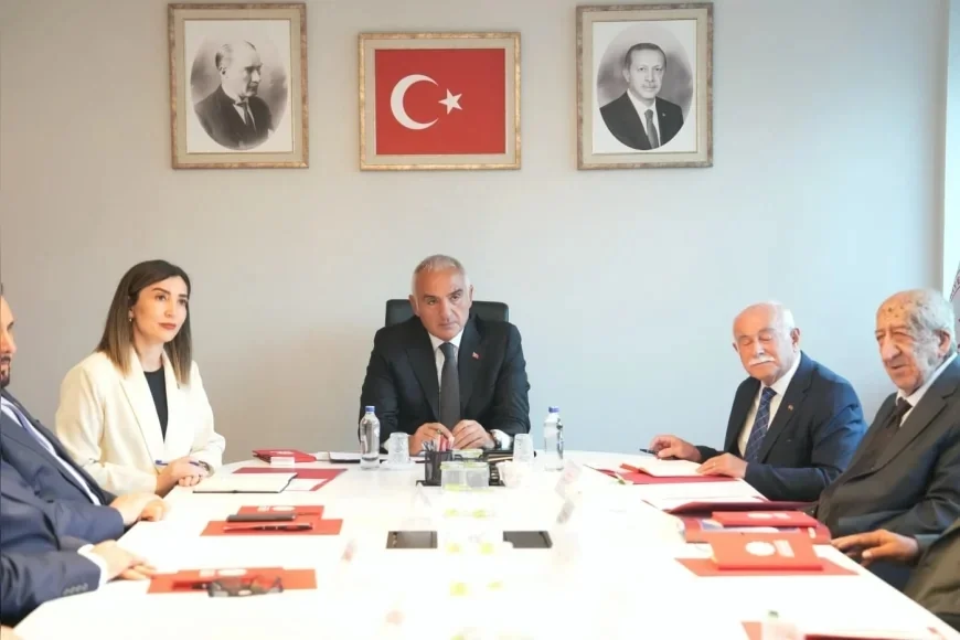 Kültür ve Turizm Bakanı Mehmet Nuri Ersoy: “İstişaremizin hizmete dönüşmesi hepimizin ortak gayesidir”