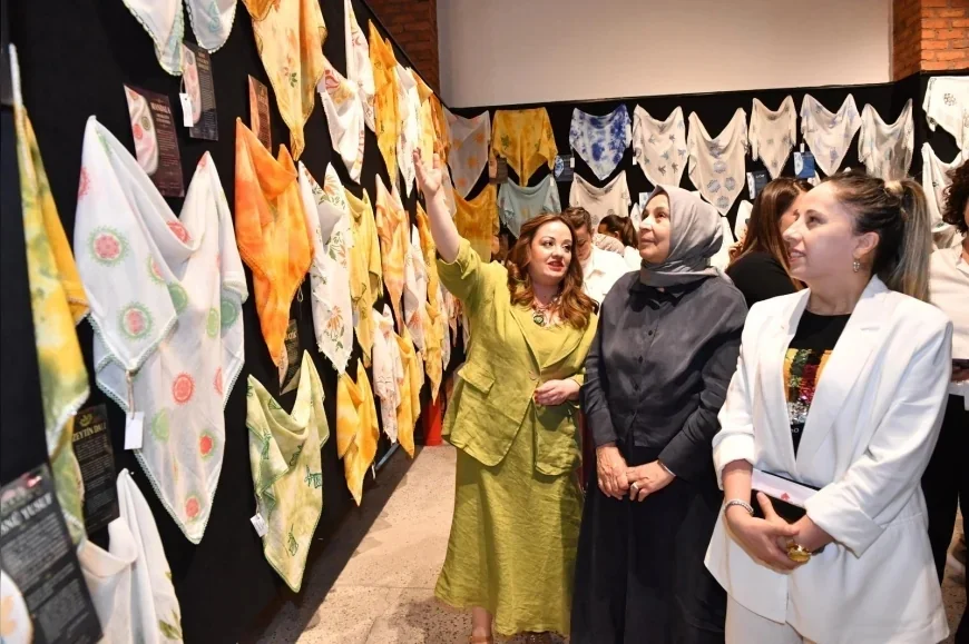 Altındağ’da Anadolu’nun kadim motifleri 255 tülbentle Ulucanlar’da sergileniyor