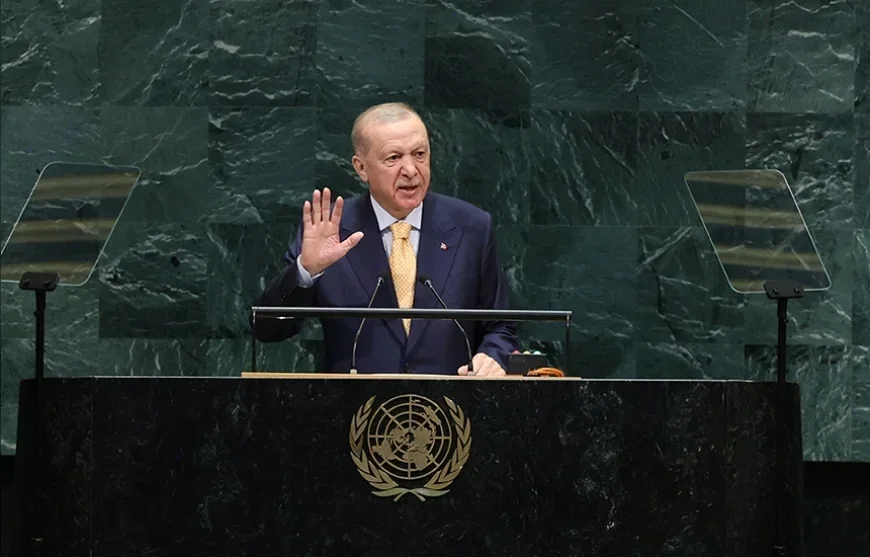 Cumhurbaşkanı Erdoğan: “Uluslararası hukukun güçlüye farklı, zayıfa farklı uygulandığı mevcut anlayışı değiştirmek mecburiyetindeyiz”