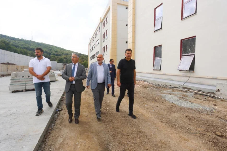 Canik Belediye Başkanı İbrahim Sandıkçı: “Canik Fen Lisemiz tam donanımlı yapısıyla ilçemizde hayat bulacak”