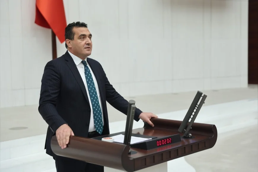 Yeni Parti Sivas Milletvekili Ulaş Karasu: “Sivas üretmiyor, borçla ayakta duruyor”