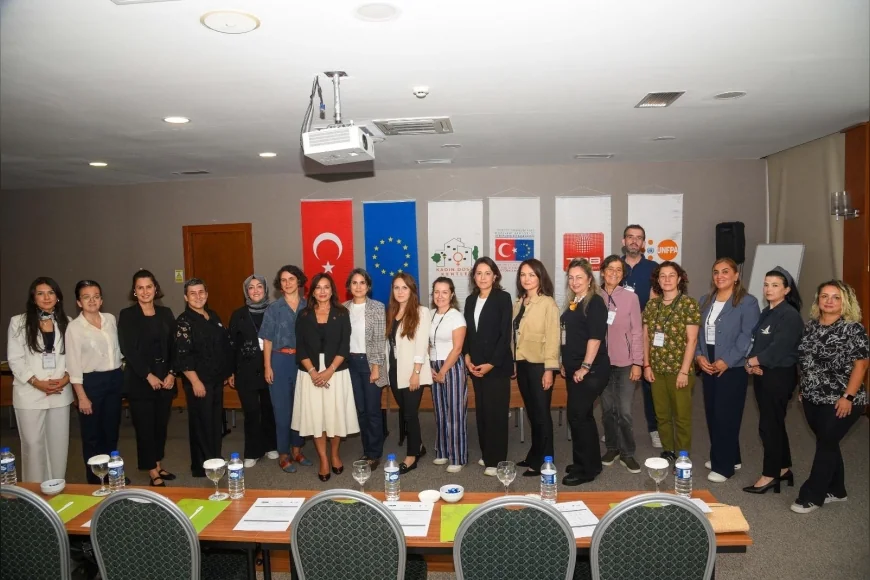 Giresun Belediyesi’nde Kadın Dostu Kentler Programı eğitimi başladı, eşitlik politikaları için yerel yönetim çalışmaları ele alındı