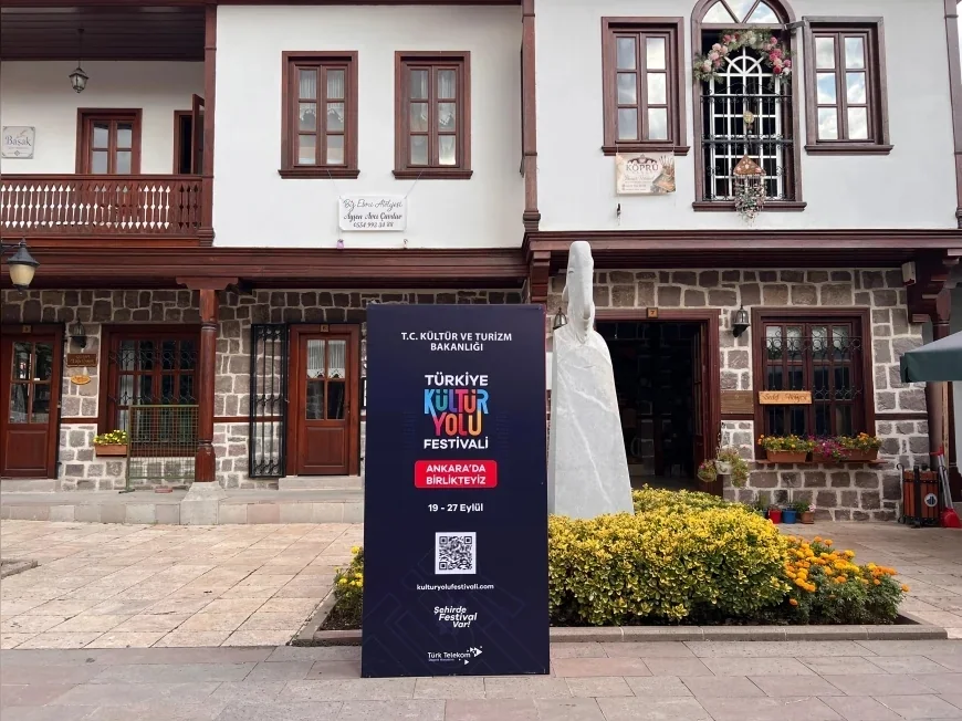 Kültür Yolu Festivali’nde geleneksel sanatlar farklı üretim teknikleriyle gelecek kuşaklara aktarılıyor