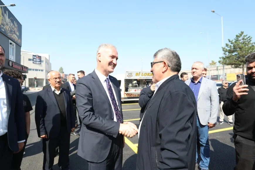 İnegöl Belediye Başkanı Alper Taban: “Hem esnaflarımızın hem de mobilya almak için gelen misafirlerimizin yoğun bir sirkülasyonu var”