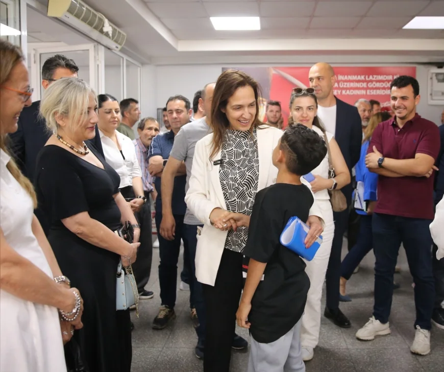 Karşıyaka Belediye Başkanı Yıldız Ünsal: “Çocuklarımızın sesini sanatla buluşturacağız”