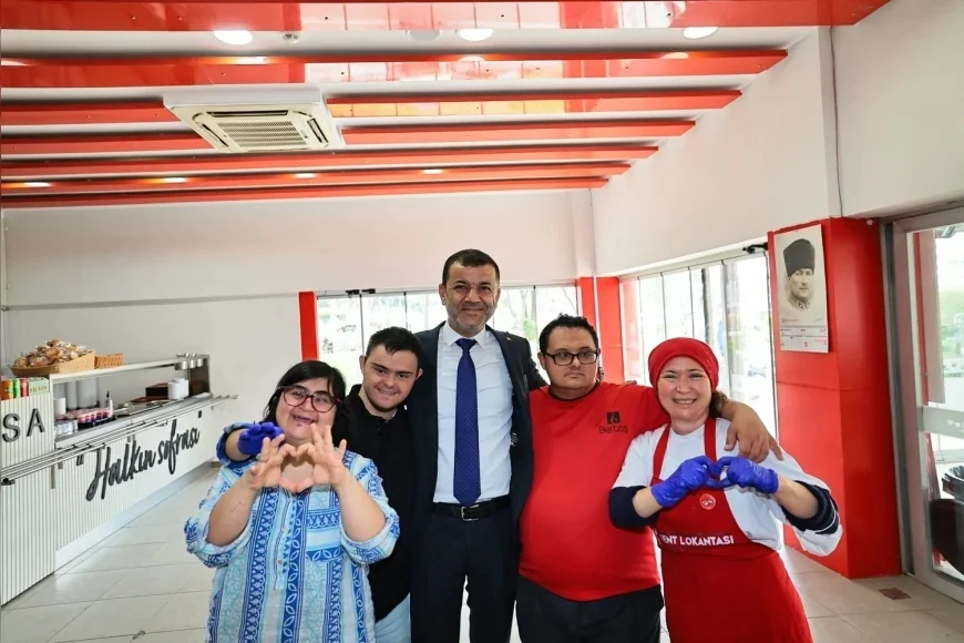 Denizli Büyükşehir Belediye Başkanı Bülent Nuri Çavuşoğlu: “İki yılda 608 bin vatandaşımızı soframızda ağırladık”