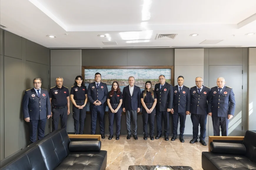Mersin Büyükşehir Belediye Başkanı Vahap Seçer: “Mersin gibi dinamik bir şehirde itfaiye teşkilatı da dinamik olmak zorunda”
