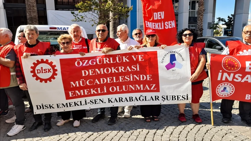 İzmir’de emekliler SGK önünde ses yükseltti: “Emekliler insanca yaşamak istiyor”