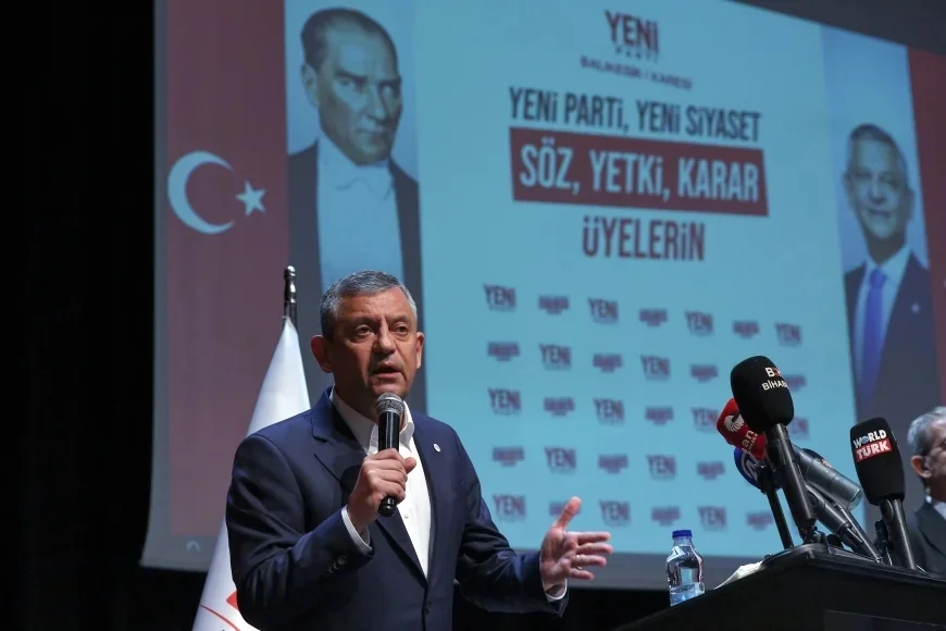 YENİ Parti Genel Başkanı Özgür Özel: “Bunun adı yeni nesil siyasettir, bunun adı doğrudan demokrasidir”