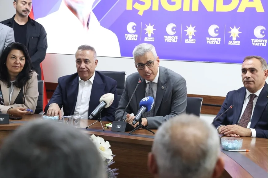 Sağlık Bakanı Prof. Dr. Kemal Memişoğlu İstanbul’da teşkilat, gazi ve hane ziyaretleri gerçekleştirdi