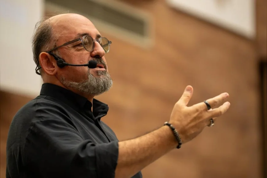 Sinirbilimci Prof. Dr. Sinan Canan: “İnsan beyni sadece ihtiyaç duyduğu şeyi öğrenir”