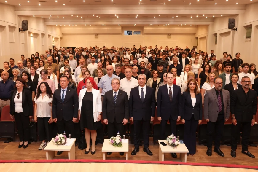 Dokuz Eylül Üniversitesinde 2026-2027 akademik yılı “İlk Ders” etkinlikleriyle başladı