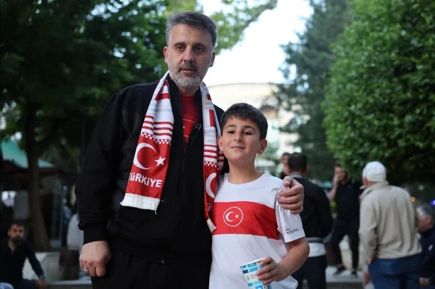 Bursa Büyükşehir Belediye Başkan Vekili Şahin Biba: “Bizim Çocuklar’a omuz omuza destek olmaya davet ediyorum”