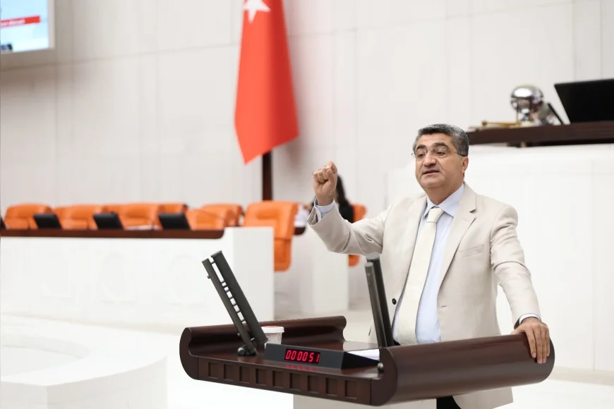 DEVA Partisi Genel Başkan Yardımcısı Mehmet Emin Ekmen Tera Holding’e ilişkin 10 başlığı kamuoyunun gündemine taşıdı