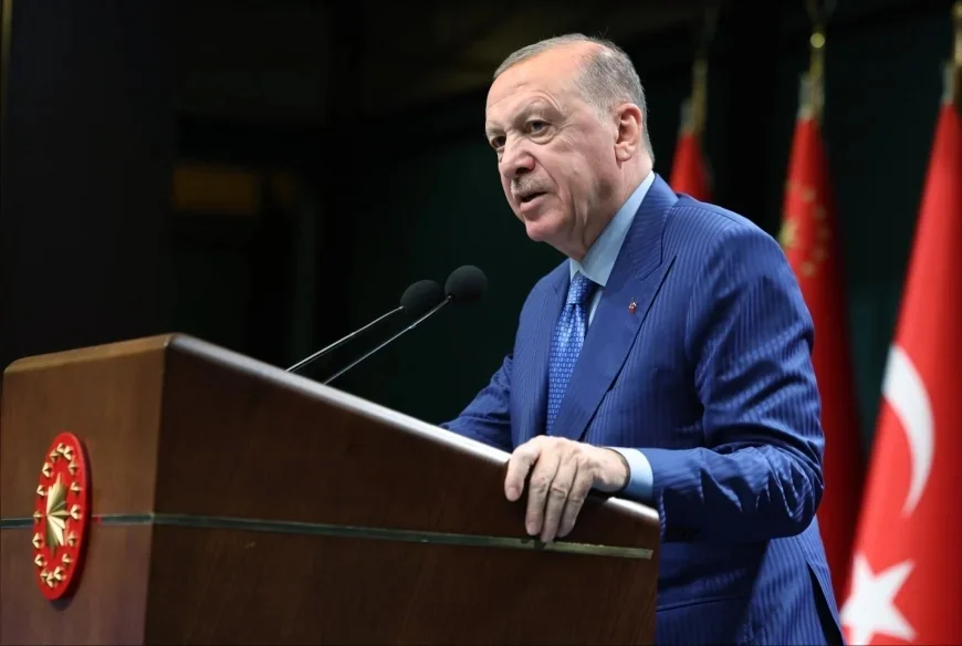 Cumhurbaşkanı Erdoğan: “Her kim milletin hakkına, hukukuna, malına, mülküne el uzatırsa karşısında bizi bulur, devleti bulur”