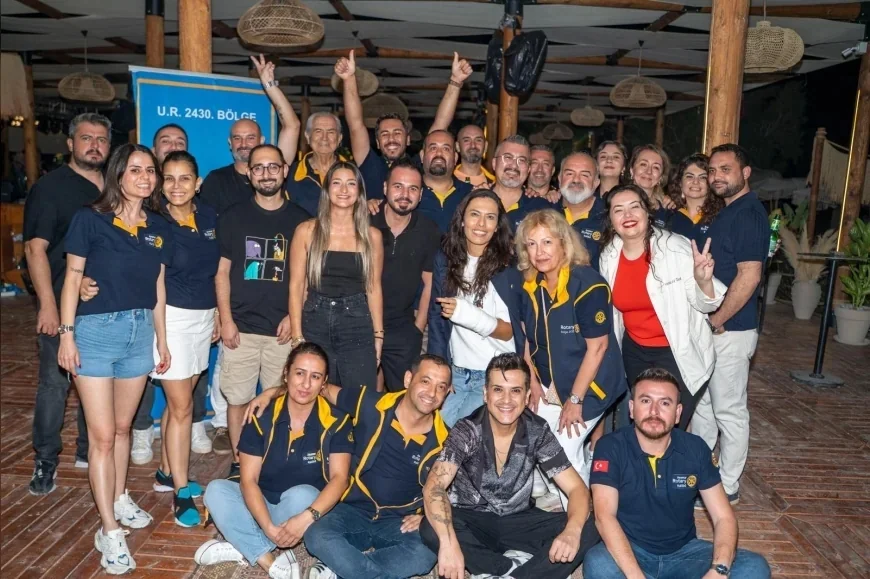 Uzay Ünlüselek Anamur Rotary’nin Anlamlı Gecesinde Yaz Sezonuna Veda Etti