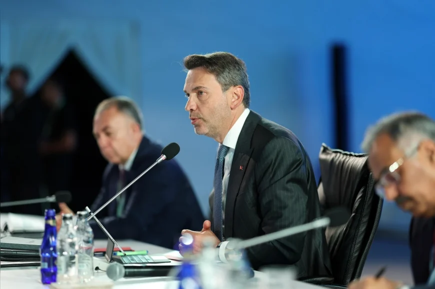 Enerji ve Tabii Kaynaklar Bakanı Alparslan Bayraktar: “Türkiye petrol ve doğal gazda kendi kendine yeten bir ülke olacak”