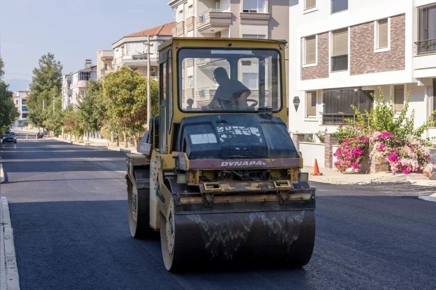 İzmir Büyükşehir Belediyesi Tire’de 300 milyon liralık altyapı ve asfalt yatırımını tamamlıyor