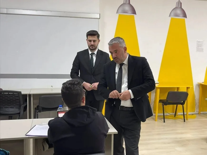 Pursaklar Belediye Başkanı Ertuğrul Çetin: “Gençlerimizin Millet Kıraathanelerimize gösterdiği ilgi bizleri mutlu ediyor”