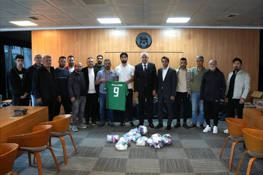 Kemalpaşa Belediye Başkanı Mehmet Türkmen: “Çocuklarımızın geleceğinde büyük bir yer tutuyorsunuz”