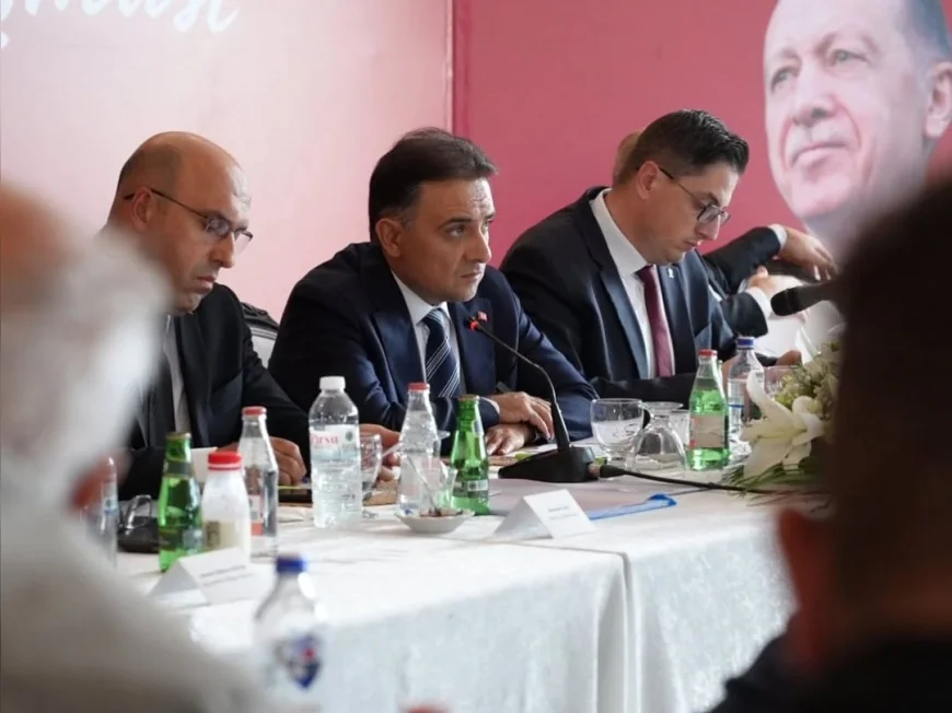 AK Parti Akhisar İlçe Başkanı İsmail Ahmet Sözcüer: “Güçlü Muhtar Demek Güçlü Mahalle, Güçlü Mahalle İse Güçlü Türkiye Demektir”