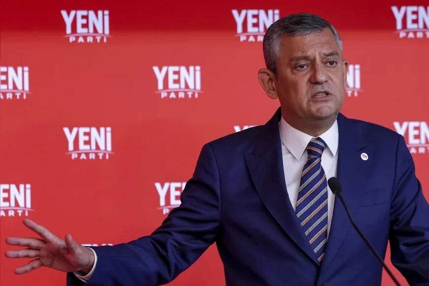 YENİ Parti Genel Başkanı Özgür Özel: “Fonda 200 milyon dolarlık işlem çantacılar tarafından yapıldı”