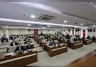 Karabağlar Belediye Meclisi’nde 2027 Performans Programı Oy Çokluğuyla Kabul Edildi, Bütçe Görüşmeleri 19 Ekim’e Kaldı