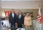 Balıkesir’de Yeni Parti İl ve İlçe Başkanlıklarının Yeni Hizmet Binaları Törenle Açıldı